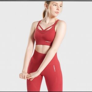 Energy Seamless sports bra + leggings GYMSHARK set
